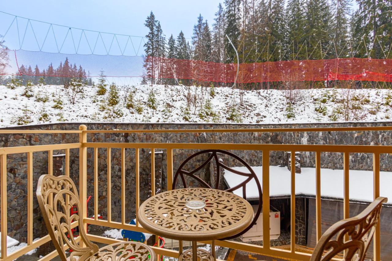 Petros Hotel Boekovel Buitenkant foto